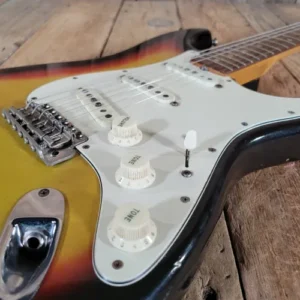 Vintage 1965 Fender Stratocaster (Sunburst Finish)